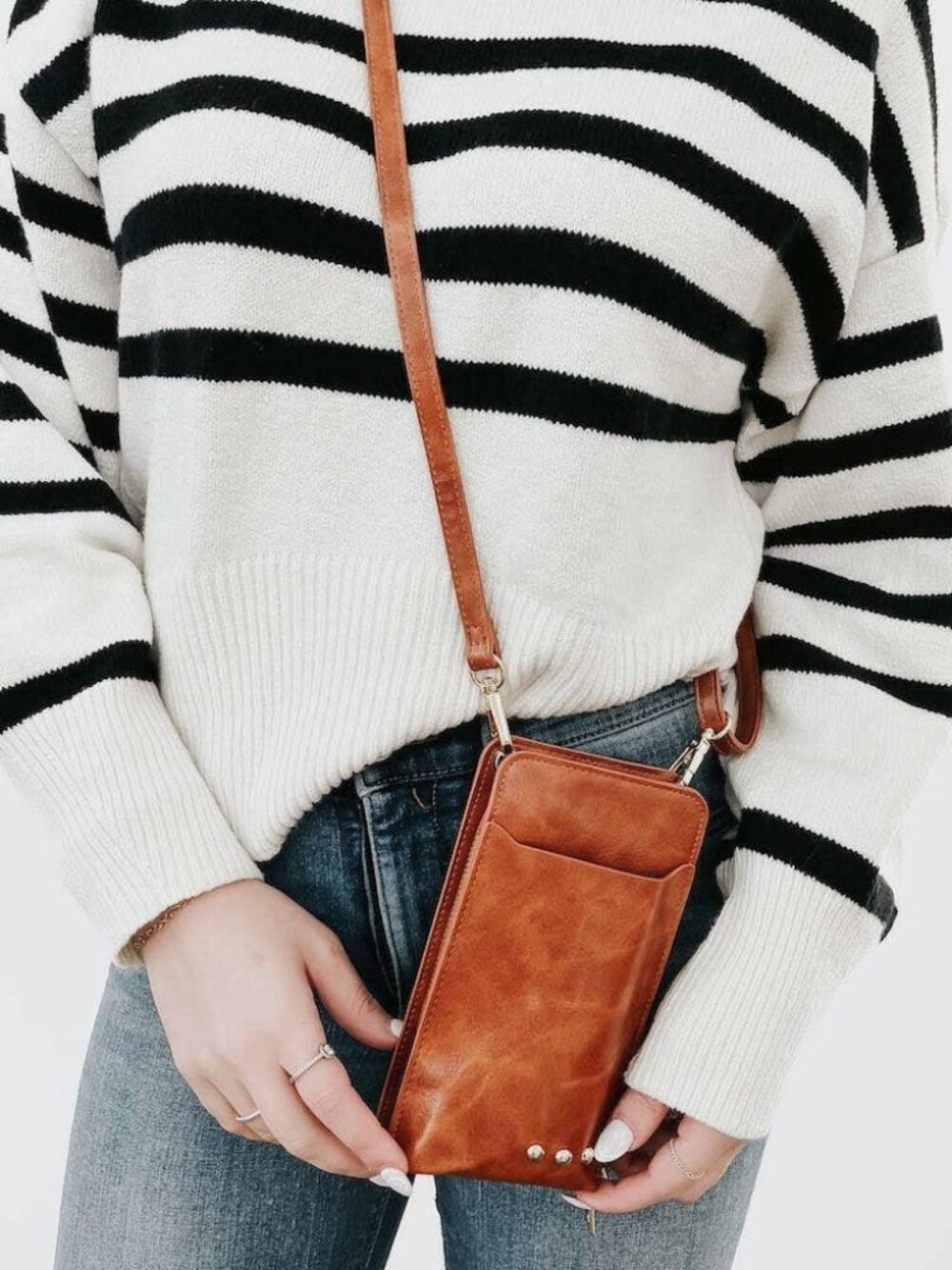 PRETTY SIMPLE Double Duty Phone Bag